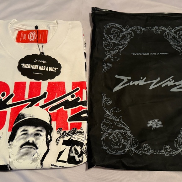 *Rare* Evil Vice Red Tag Exclusive “ El Chapo” Tee size XXL - Picture 6 of 6